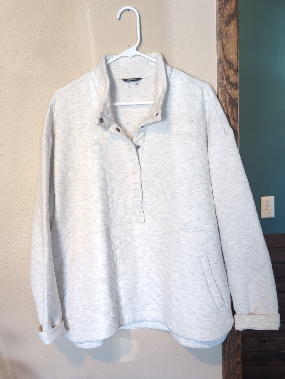Eddie Bauer Heather Gray Crewneck Pullover